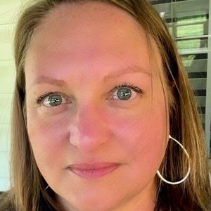 Meet your Posher, Pressley